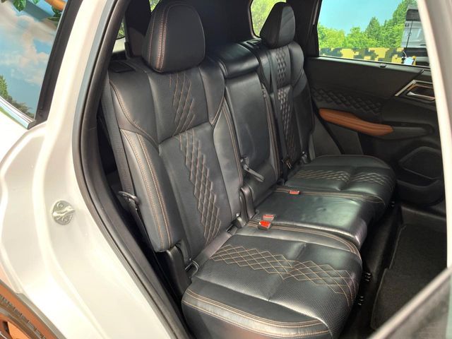 MITSUBISHI OUTLANDER PHEV 2022