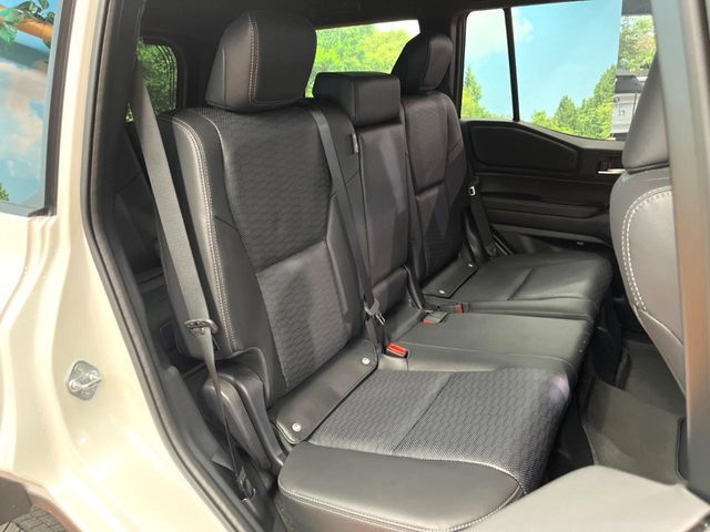 TOYOTA LANDCRUISER 250 2024