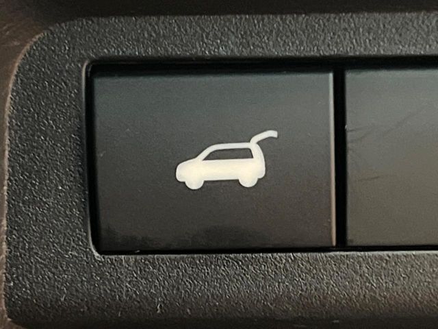 MITSUBISHI OUTLANDER PHEV 2023