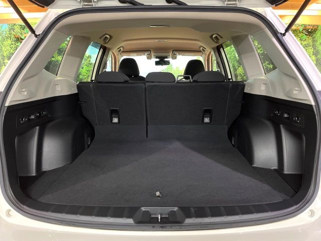 SUBARU FORESTER 2018