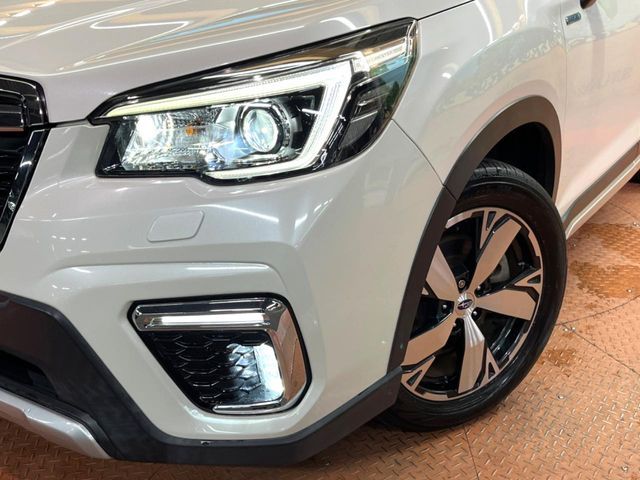 SUBARU FORESTER 2018