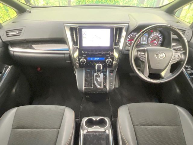 TOYOTA ALPHARD 2021