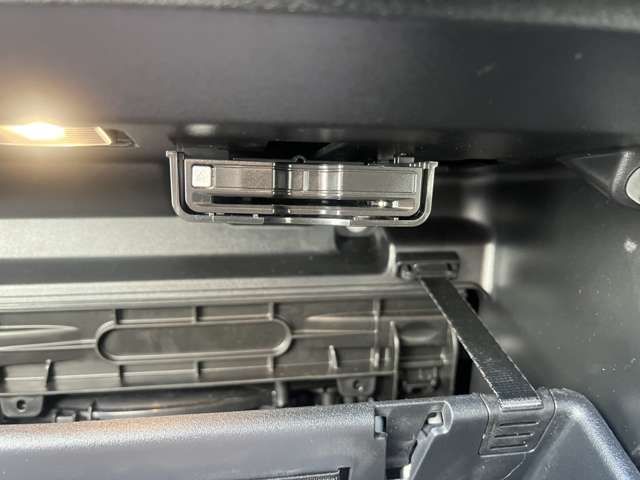 VOLVO VOLVO XC40 2023