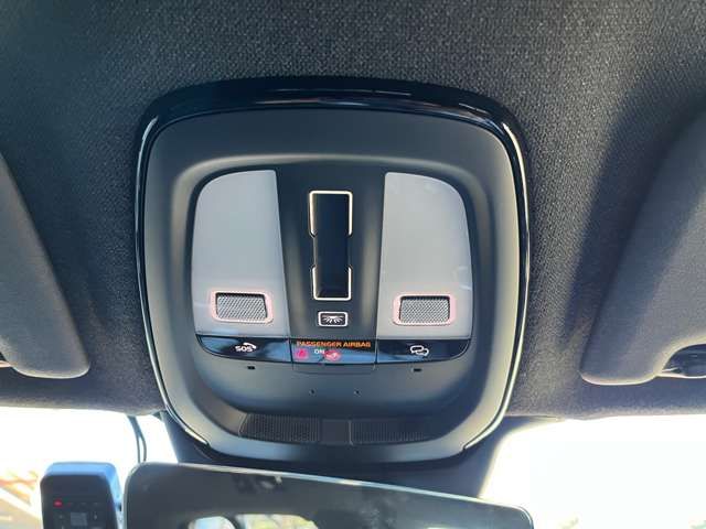 VOLVO VOLVO XC40 2023