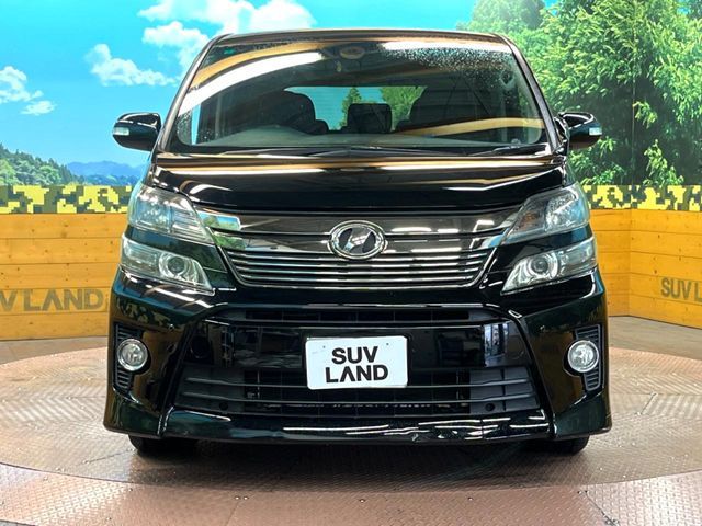 TOYOTA VELLFIRE 2012