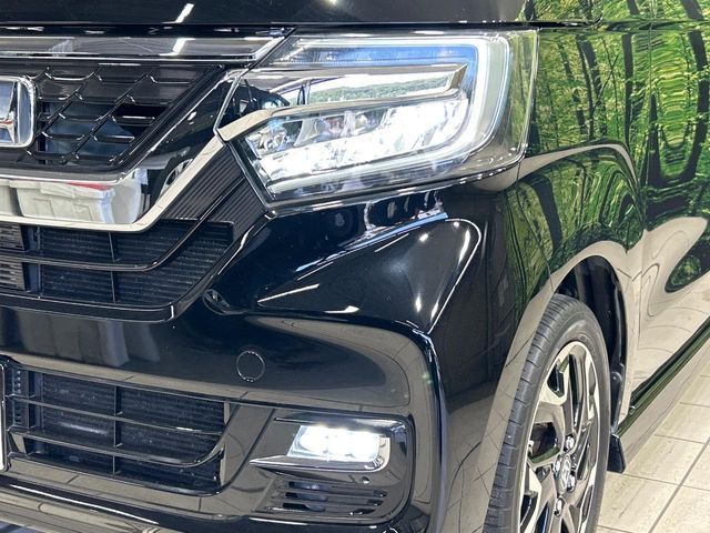 HONDA N BOX CUSTOM 2017