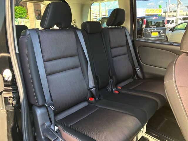 NISSAN SERENA  S-HYBRID 2017