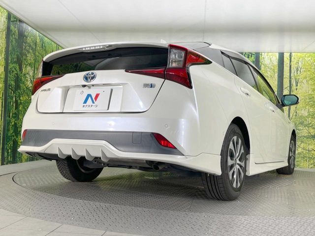 TOYOTA PRIUS 2019