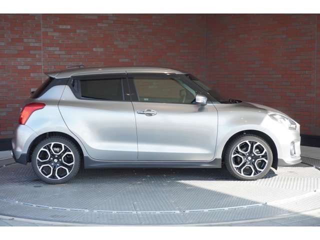 SUZUKI SWIFT 2023