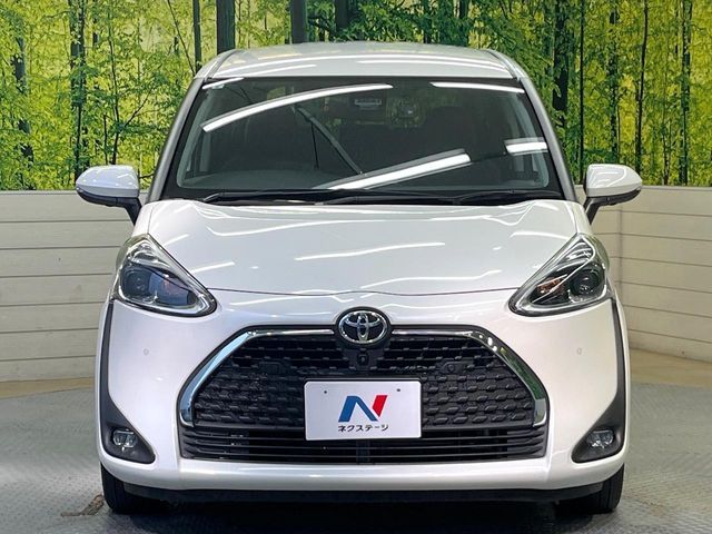 TOYOTA SIENTA 2019