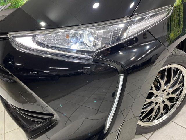 TOYOTA ESTIMA HYBRID 4WD 2016