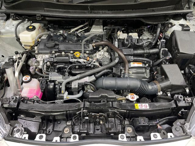 TOYOTA YARIS HYBRID 2022