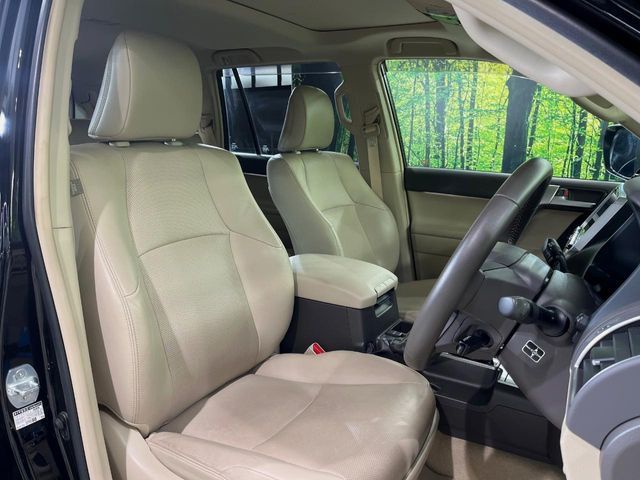 TOYOTA LANDCRUISER PRADO 2018