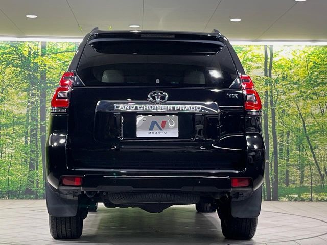 TOYOTA LANDCRUISER PRADO 2018