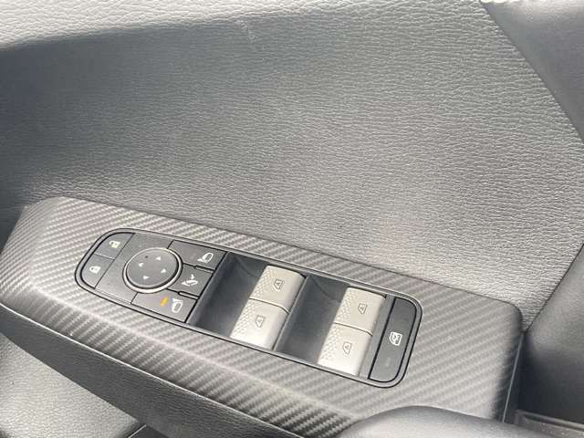 MITSUBISHI OUTLANDER PHEV 2022