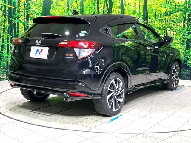 HONDA VEZEL HYBRID 2017
