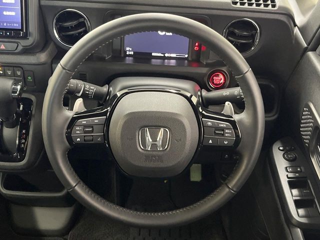 HONDA N BOX CUSTOM 2024