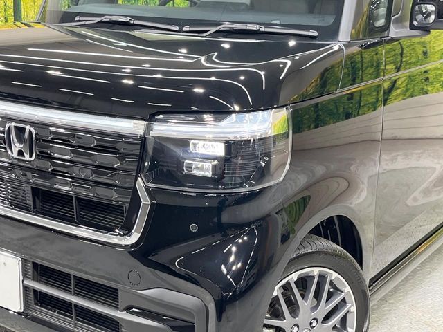 HONDA N BOX CUSTOM 2024