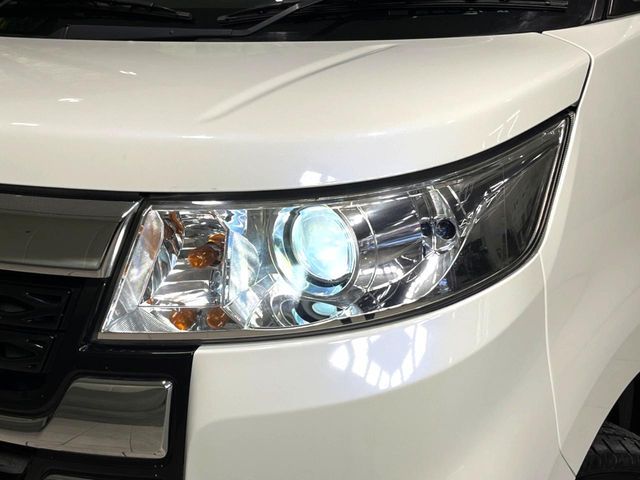 SUZUKI Spacia custom Z 2017