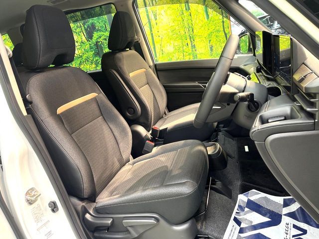 NISSAN SERENA  WG 2025