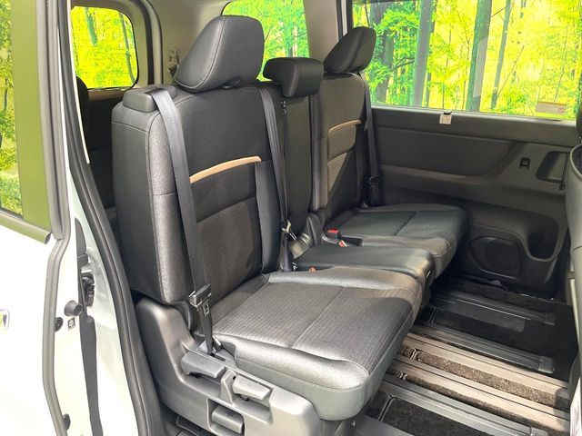 NISSAN SERENA  WG 2025