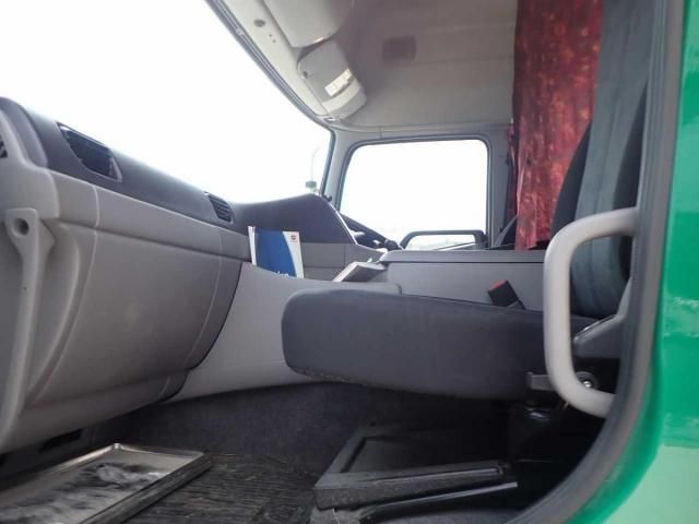 NISSAN DIESEL Quon 2017