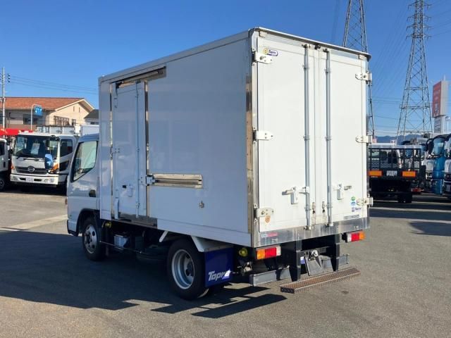 MITSUBISHI CANTER 2018