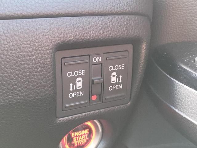 HONDA N BOX CUSTOM 2018