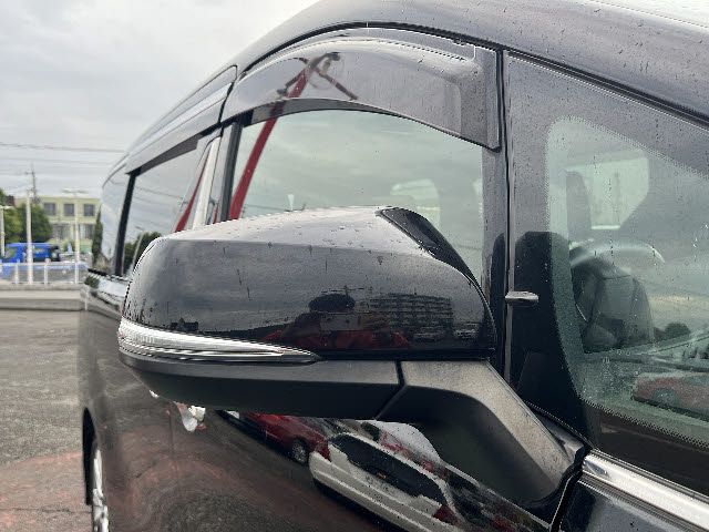 TOYOTA VELLFIRE 2021