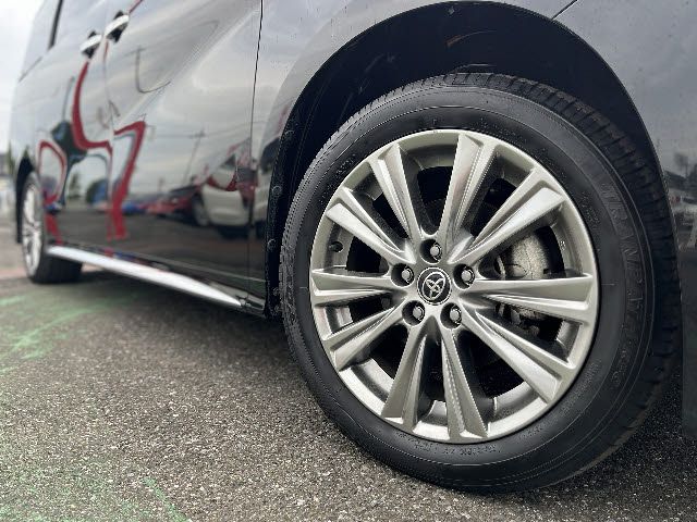 TOYOTA VELLFIRE 2021