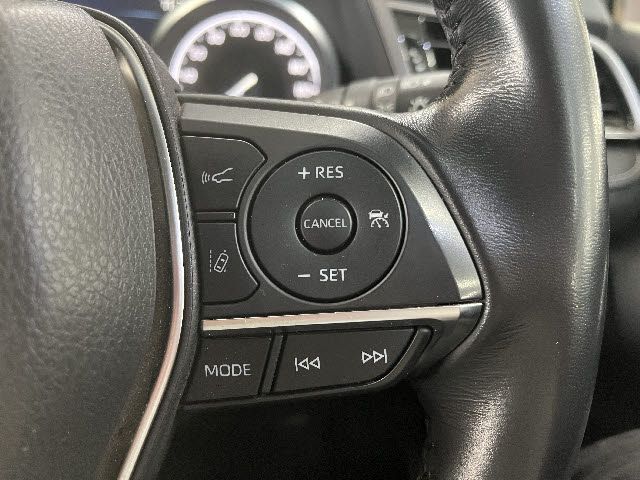 TOYOTA CAMRY HYBRID 2018