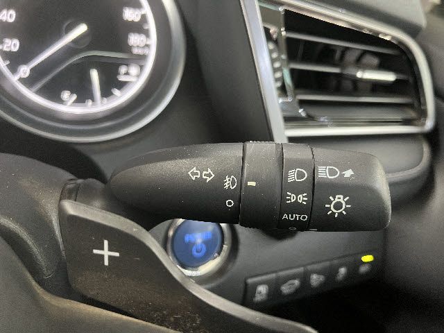 TOYOTA CAMRY HYBRID 2018