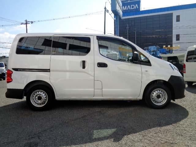 NISSAN NV200 VANETTE van 2023
