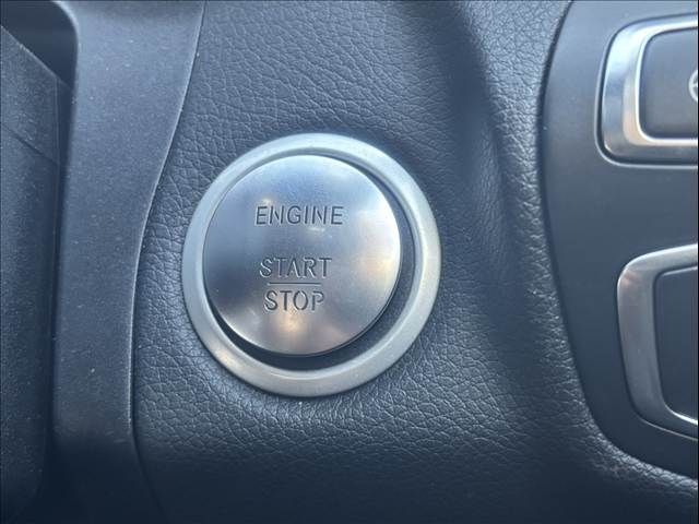 MERCEDES BENZ MERCEDES BENZ C class sedan 2017