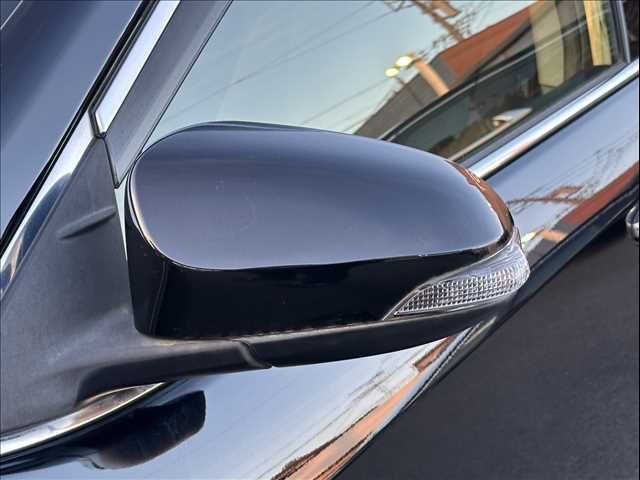 TOYOTA CAMRY HYBRID 2013