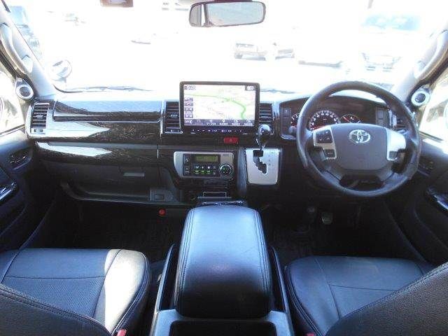 TOYOTA HIACE van 2WD 2019