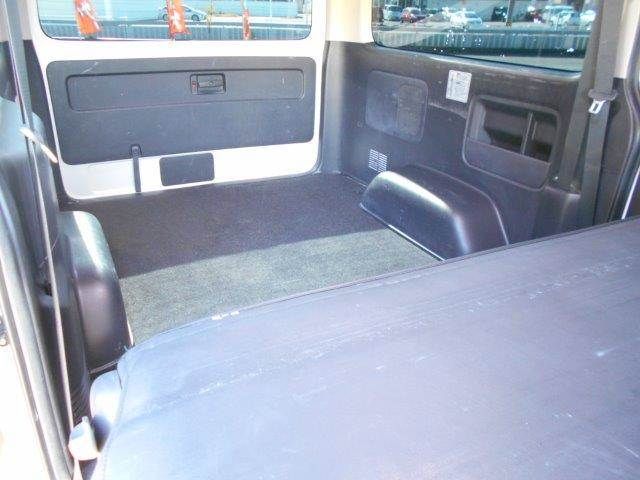 TOYOTA HIACE van 2WD 2019