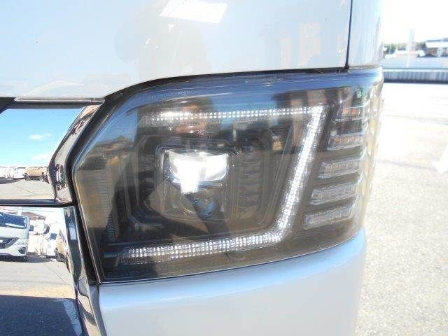 TOYOTA HIACE van 2WD 2019