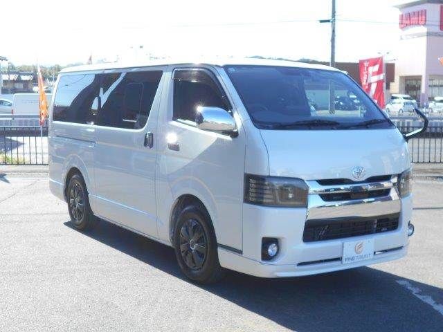 TOYOTA HIACE van 2WD 2019