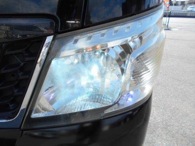 NISSAN NV350 CARAVAN 2012