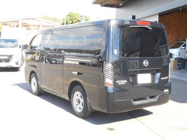 NISSAN NV350 CARAVAN 2012