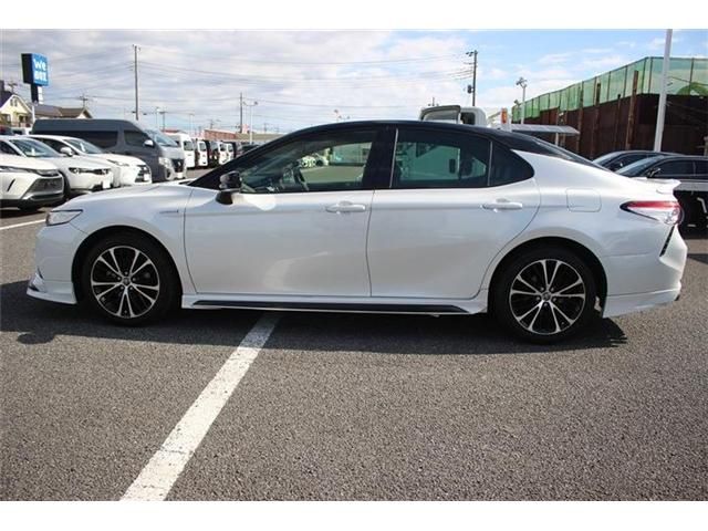 TOYOTA CAMRY HYBRID 2019