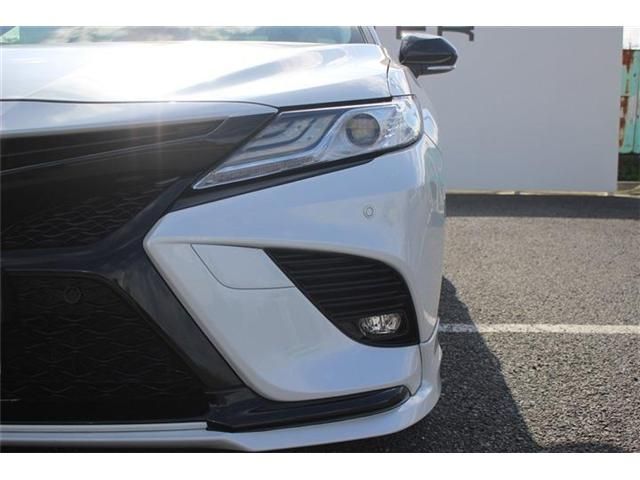 TOYOTA CAMRY HYBRID 2019