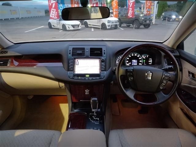 TOYOTA CROWN sedan 2009