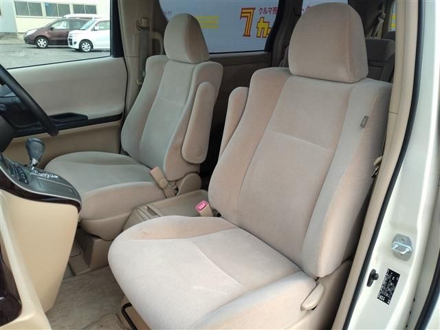 TOYOTA ALPHARD 4WD 2012