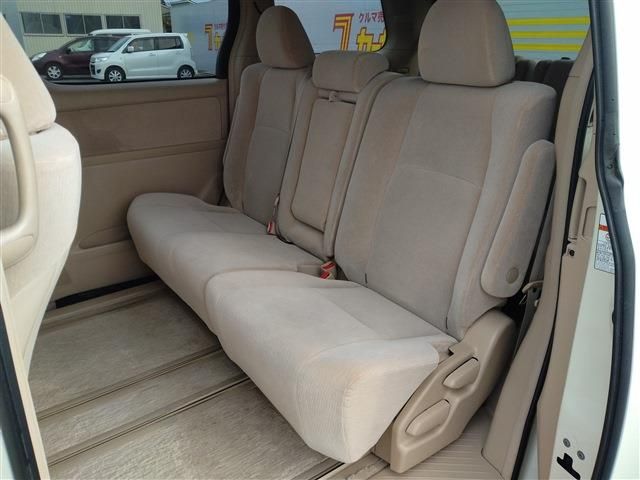 TOYOTA ALPHARD 4WD 2012
