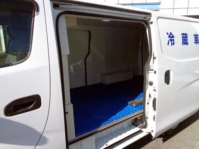 NISSAN NV350 CARAVAN 2018