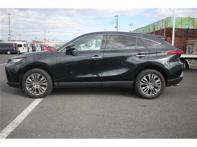 TOYOTA HARRIER HYBRID 2024