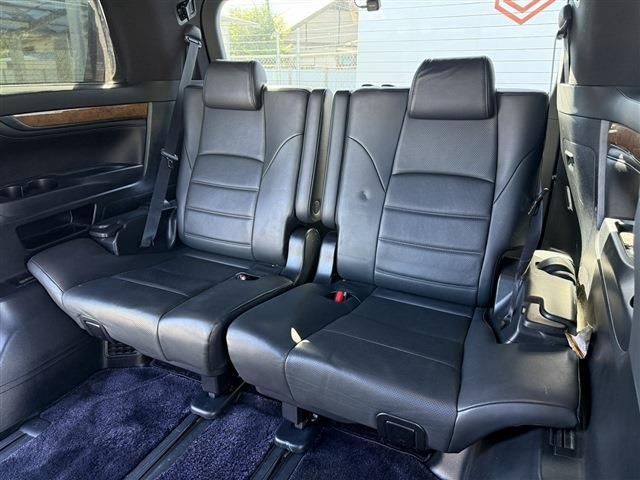 TOYOTA ALPHARD hybrid 4WD 2016