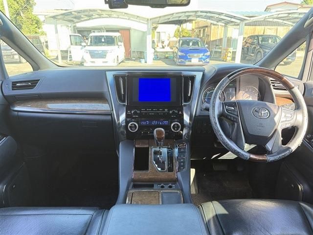 TOYOTA ALPHARD hybrid 4WD 2016
